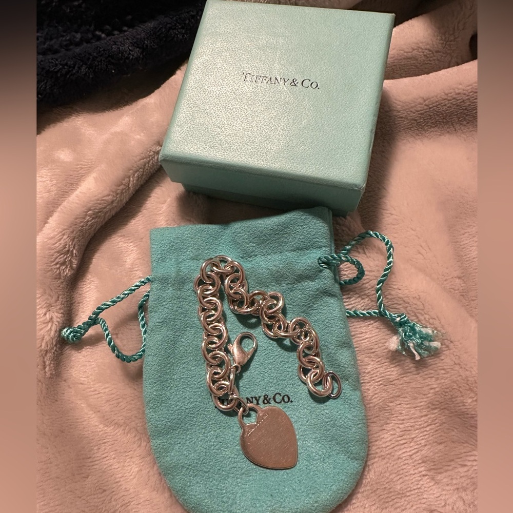 Authentic Tiffany heart bracelet gently used